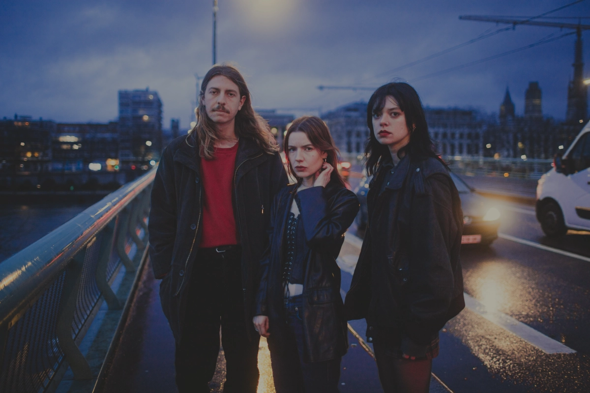 We Hate You Please Die